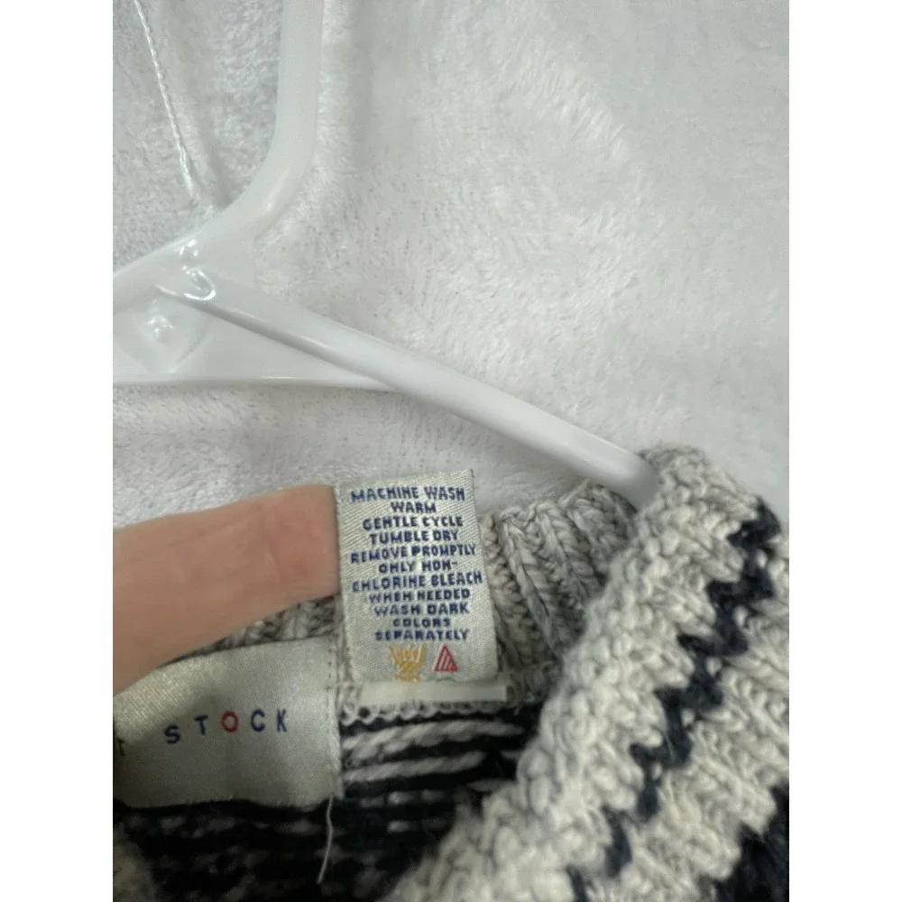 Vintage Robert Stock Sweater Mens L Grandpa White Blue Accents Pullover Made USA